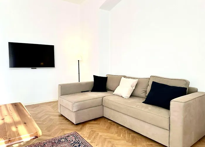 Awesome Charles Bridge Apartman *